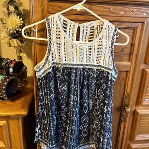 Jolt Navy and Cream Lace Detail sleeveless shirt